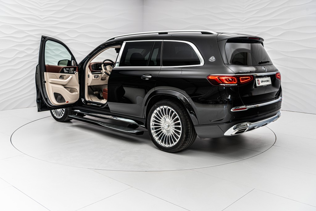 2022 Mercedes-Maybach GLS 600, 20/40