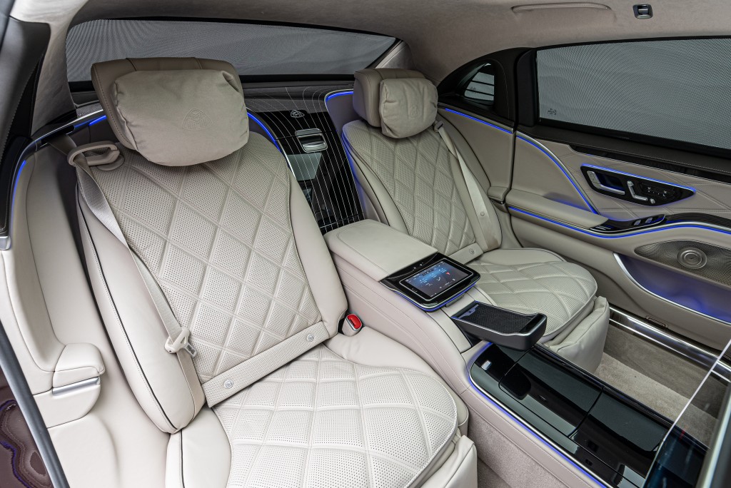 2022 Mercedes-Maybach S 580, 6/20