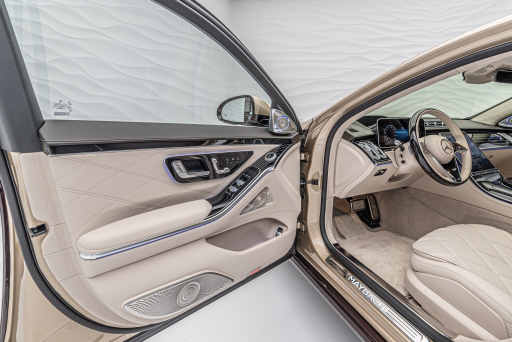 2022 Mercedes-Maybach S 580, 2/20