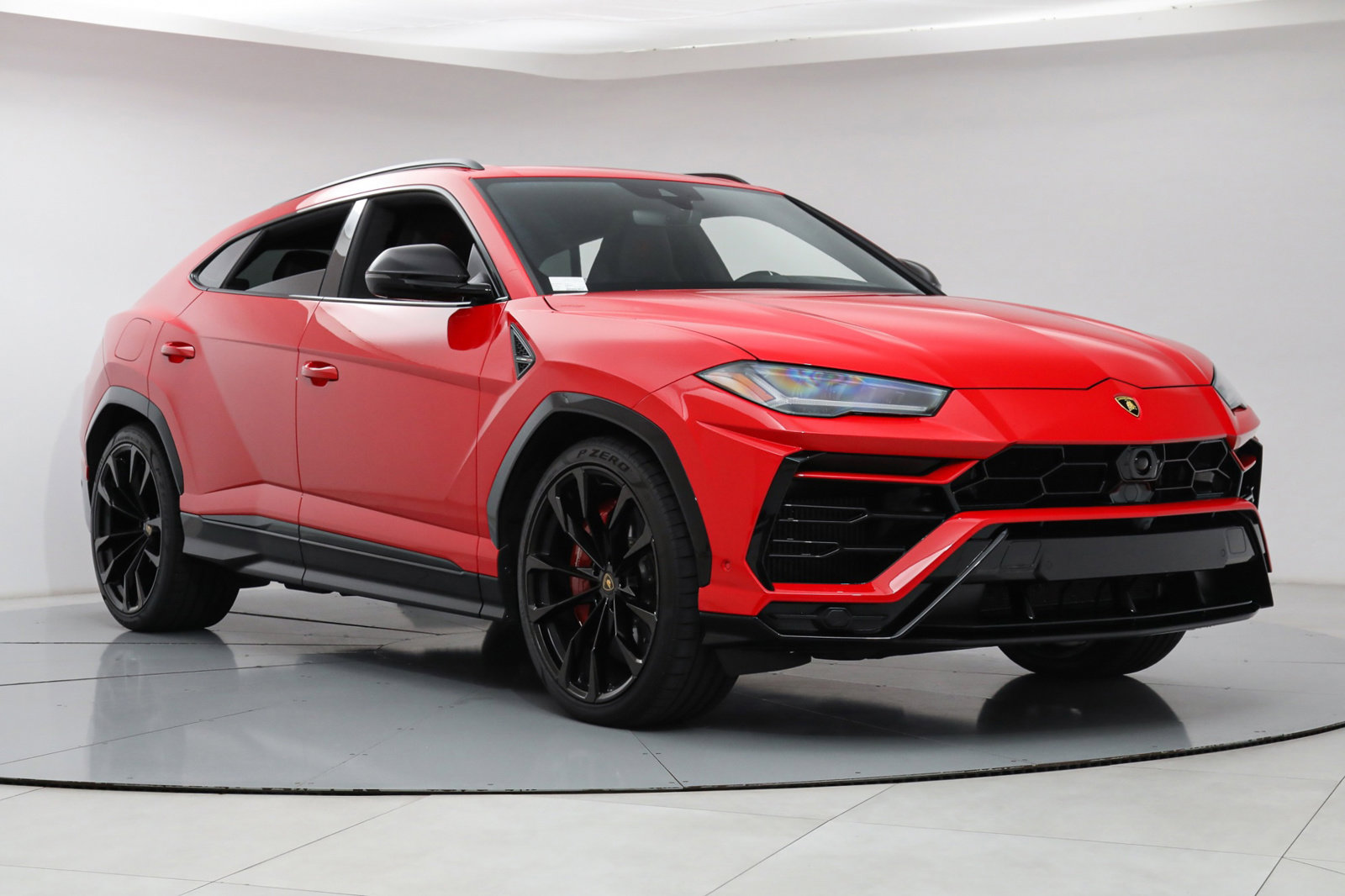 2022 LAMBORGHINI URUS