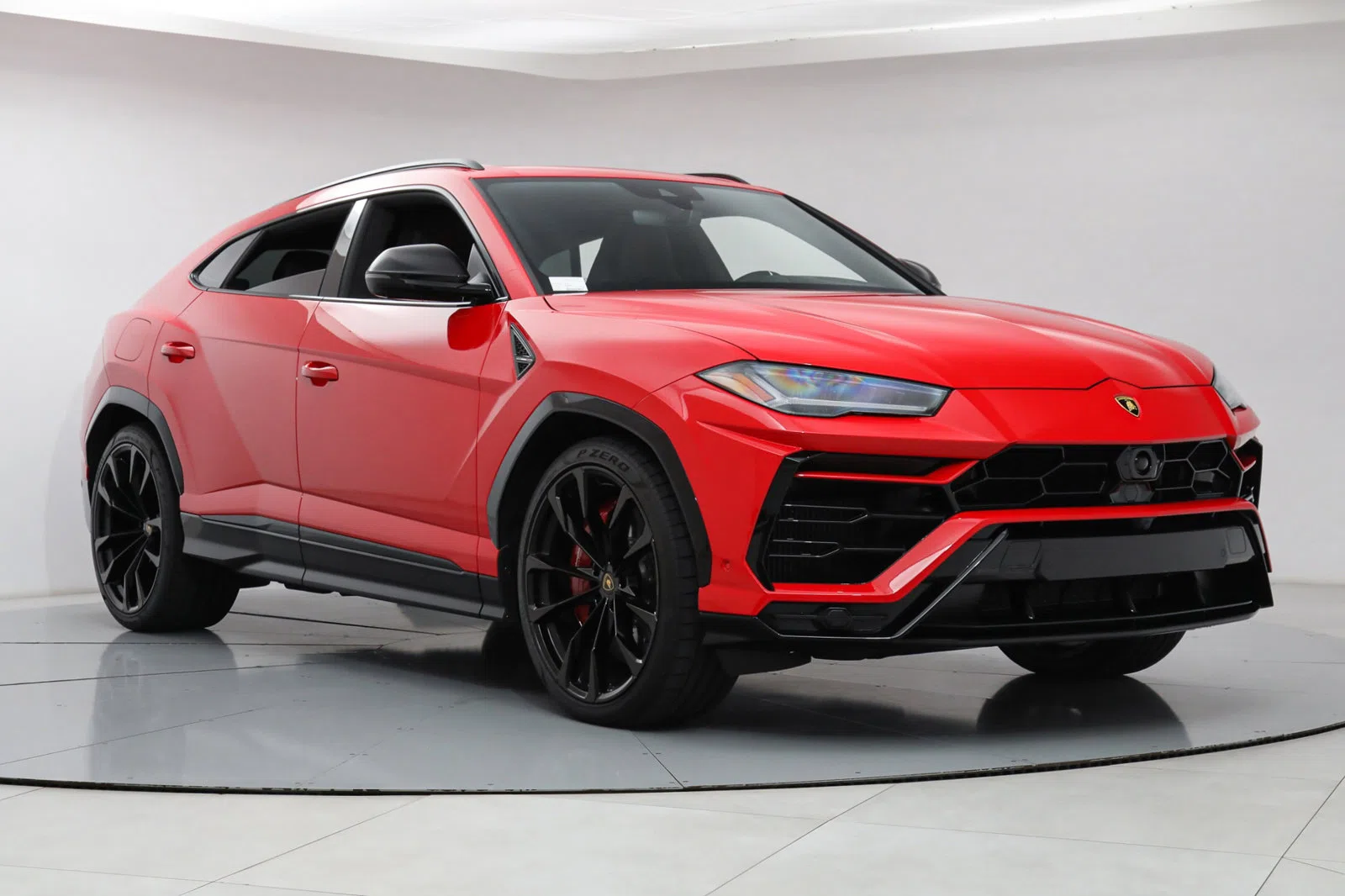 2022 LAMBORGHINI URUS