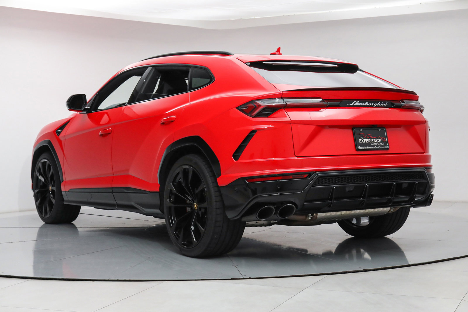 2022 LAMBORGHINI URUS, 2/22