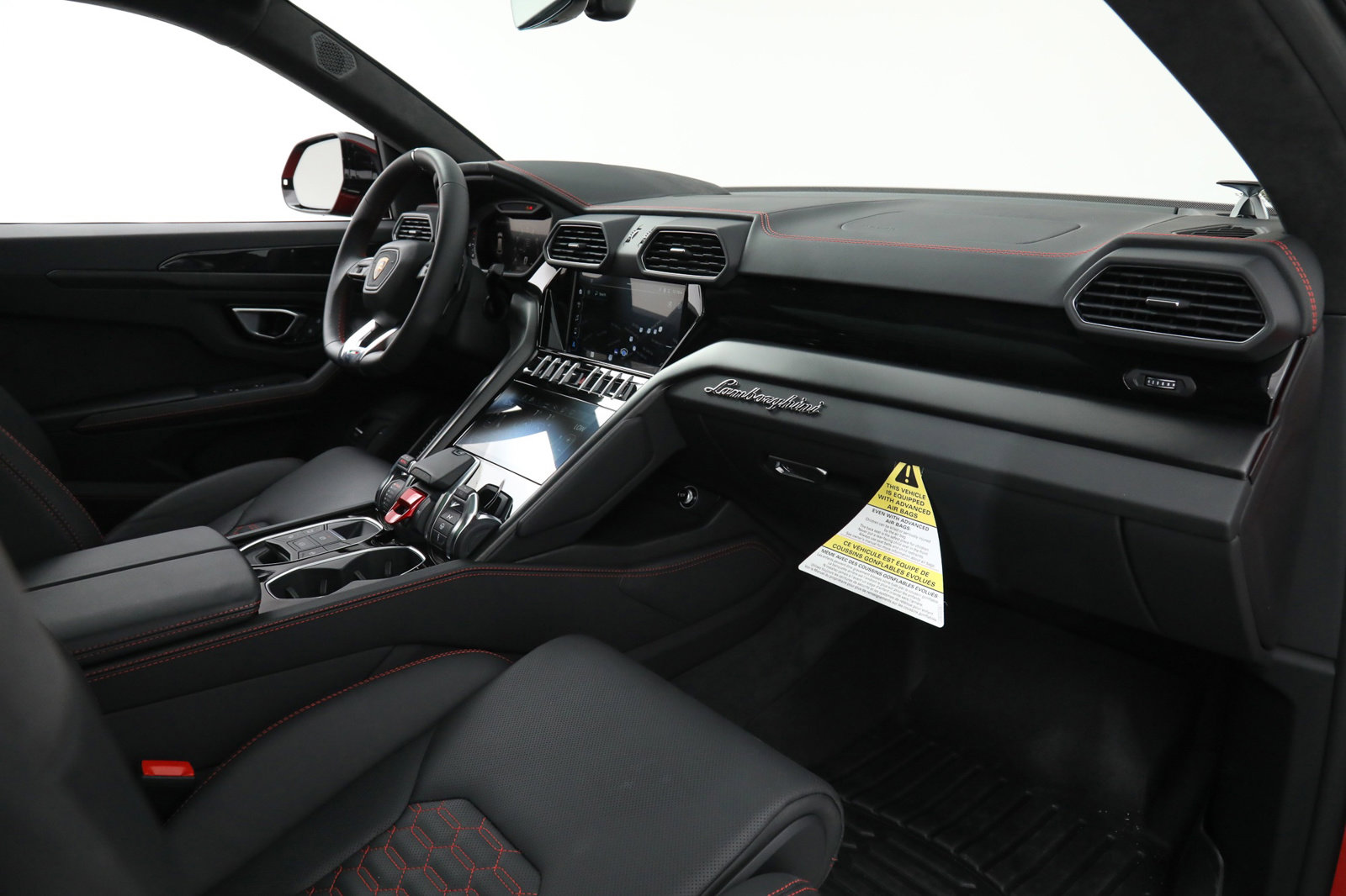 2022 LAMBORGHINI URUS, 3/22