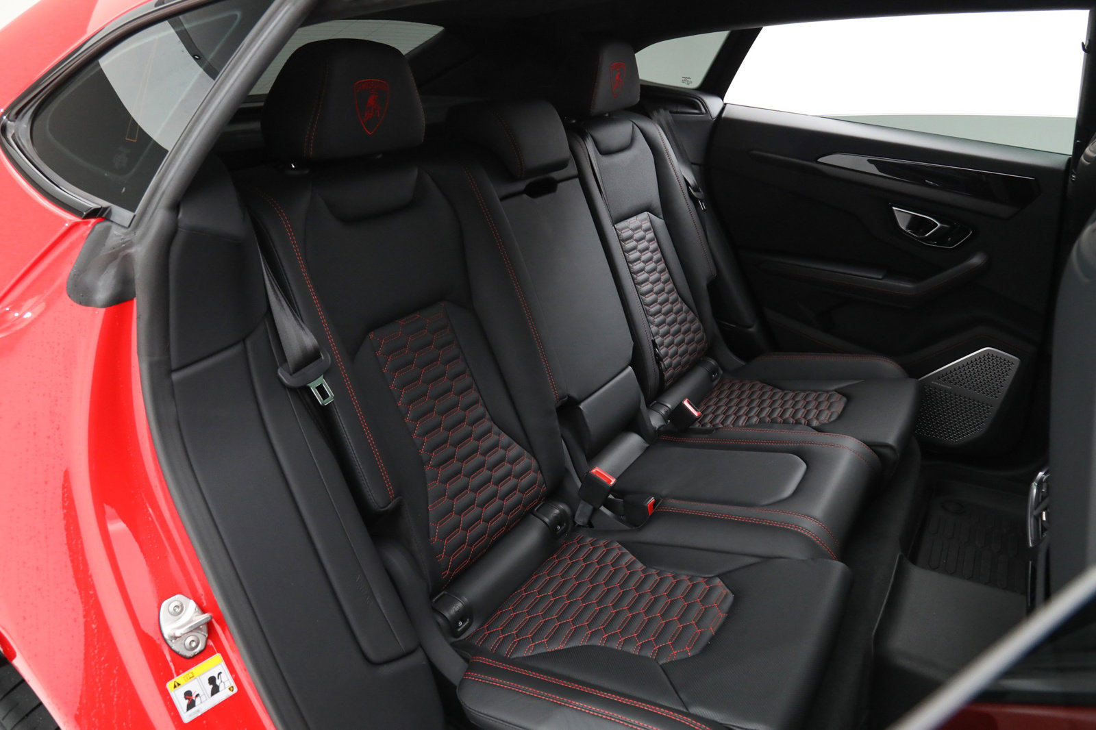 2022 LAMBORGHINI URUS, 8/22