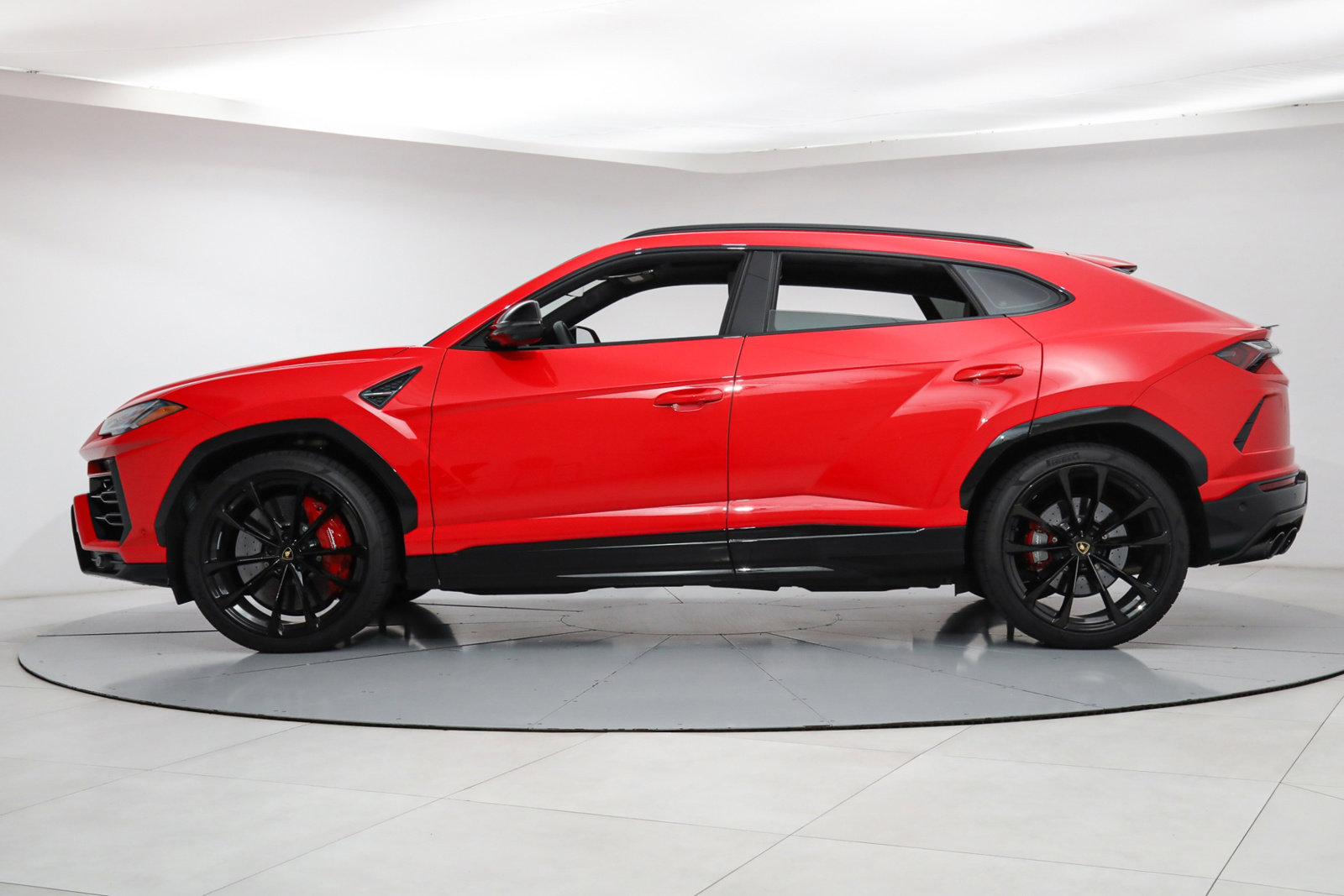 2022 LAMBORGHINI URUS, 16/22