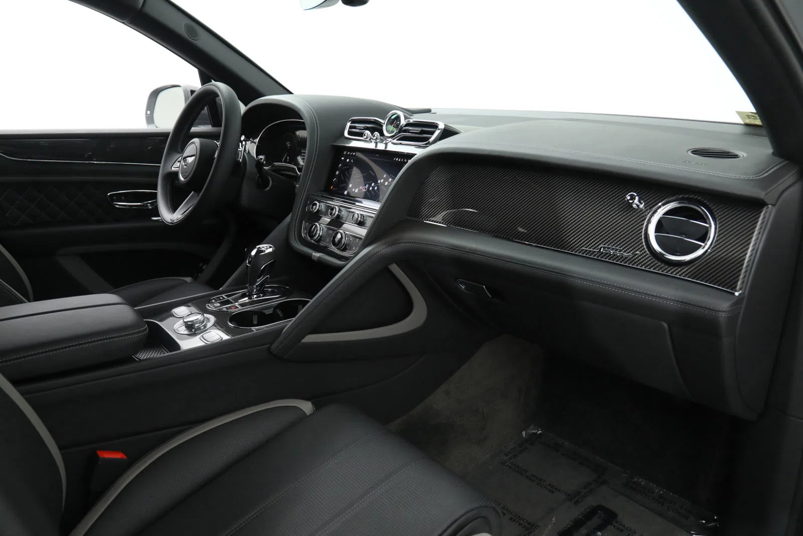 2022 Bentley Bentayga Speed interior, dashboard