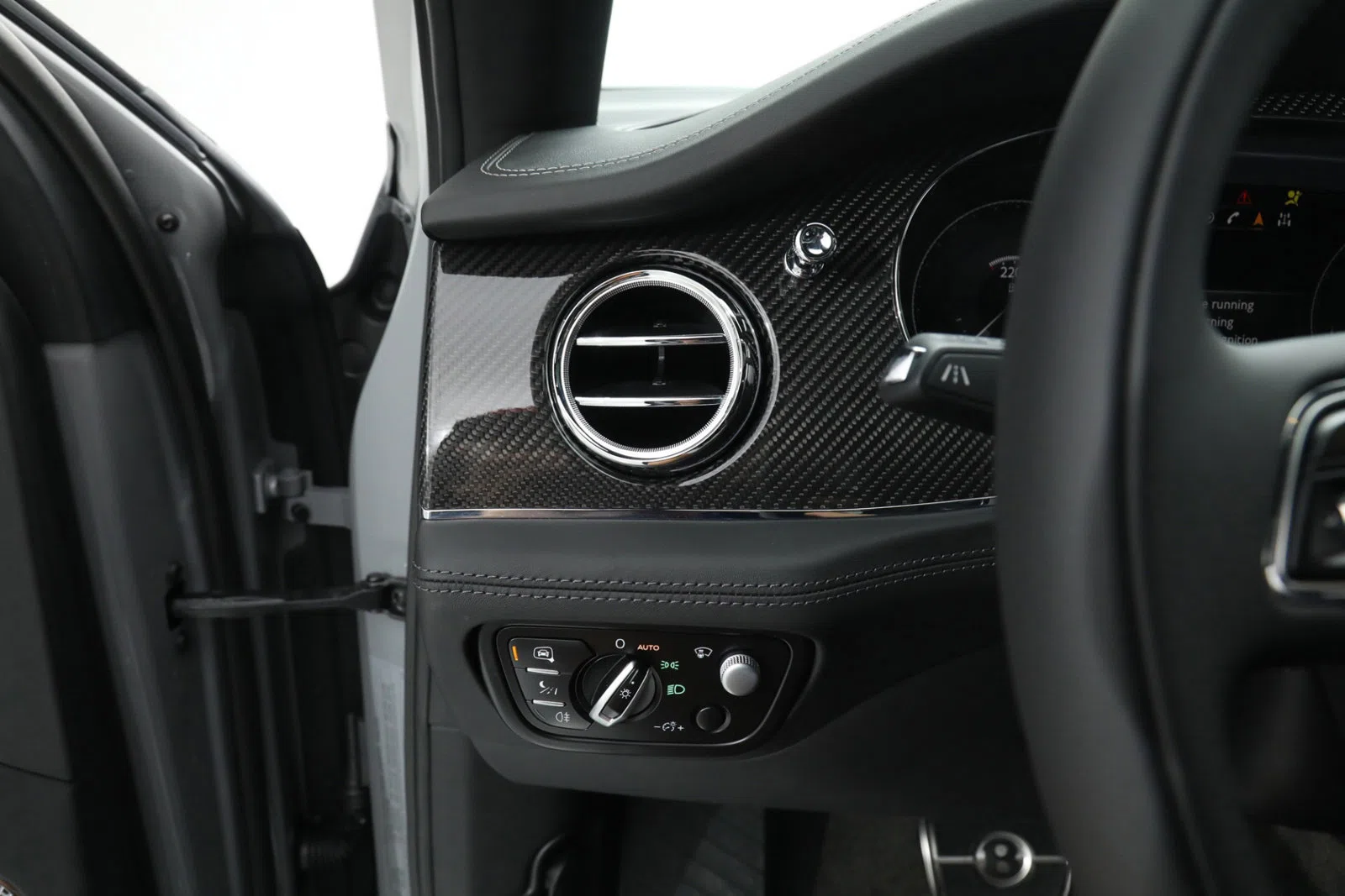 2022 Bentley Bentayga Speed interior
