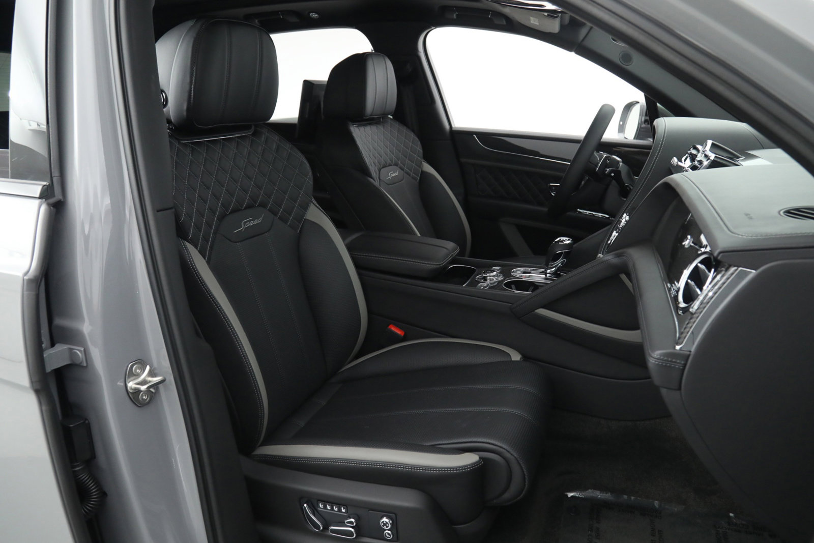 2022 BENTLEY BENTAYGA SPEED, 13/20