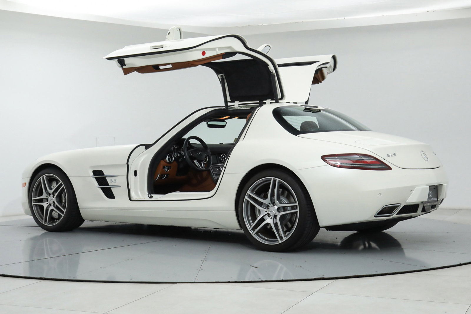 2012 MERCEDES-BENZ SLS AMG