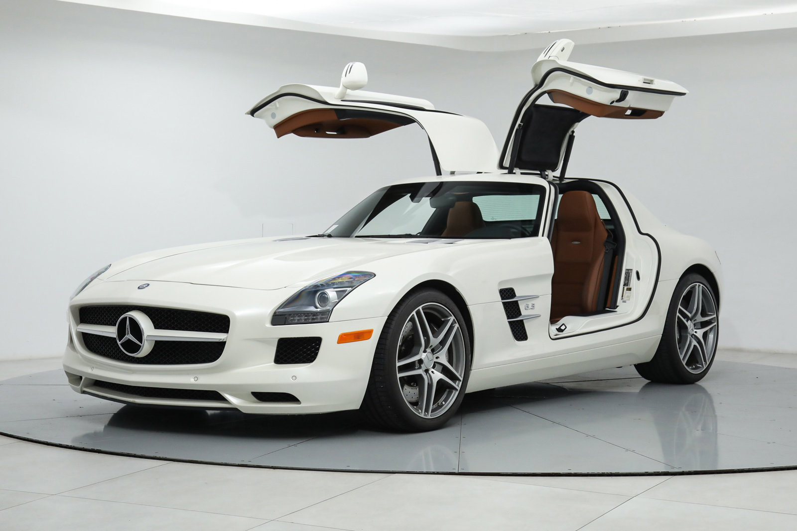 2012 MERCEDES-BENZ SLS AMG, 20/20