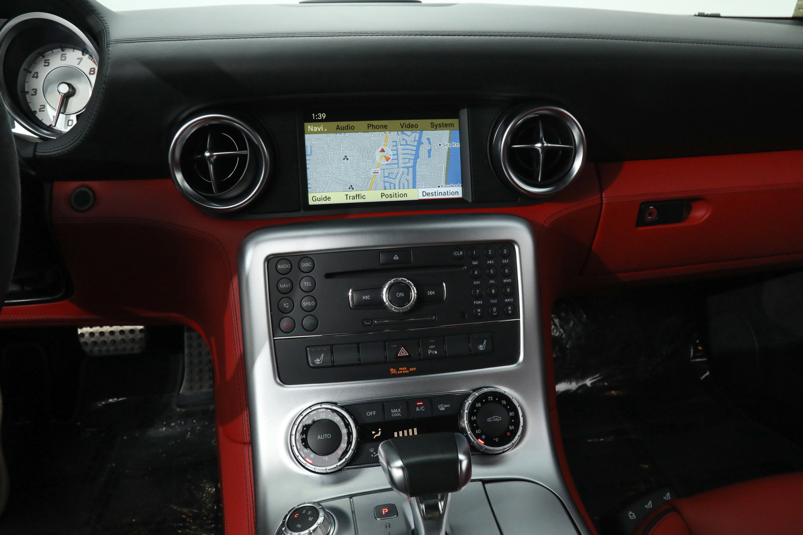2011 MERCEDES-BENZ SLS AMG, 6/21