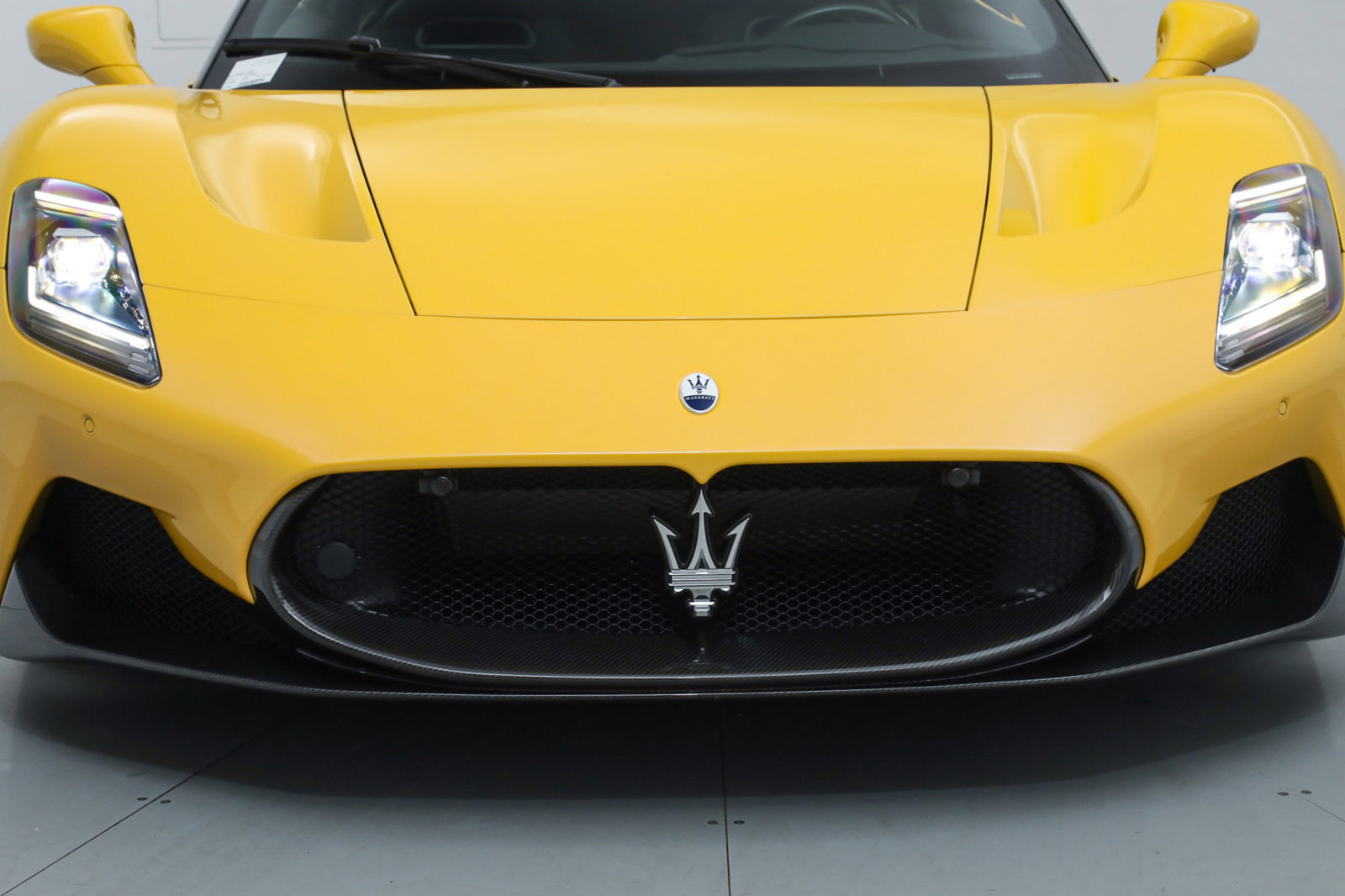 2022 MASERATI MC20, 13/20