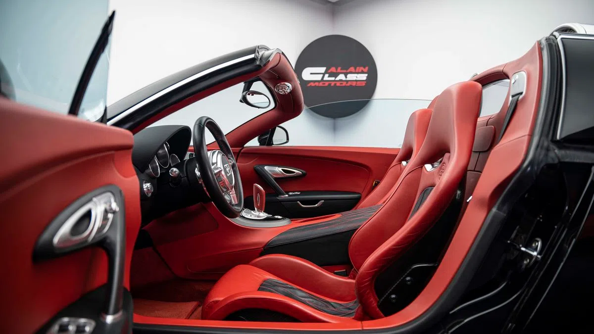 2011 Bugatti Veyron Grand Sport interior, Red Leather