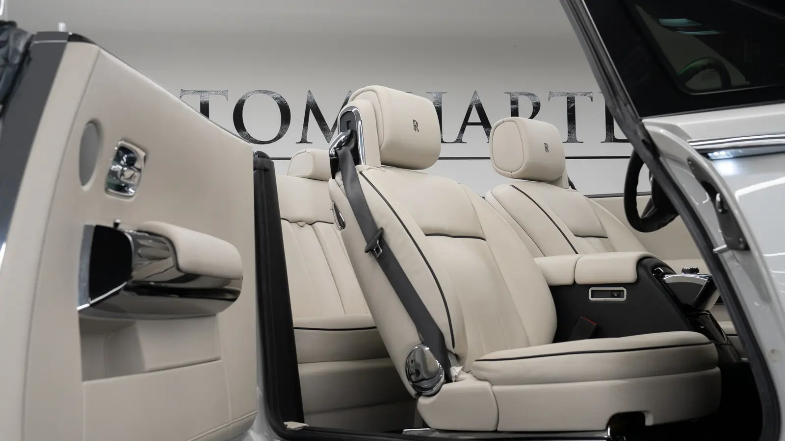2016 Rolls-Royce Phantom Drophead Coupé Series II, 10/20