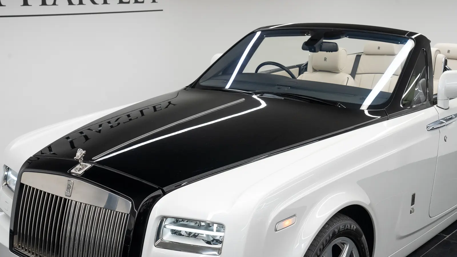 2016 Rolls-Royce Phantom Drophead Coupé Series II, 13/20