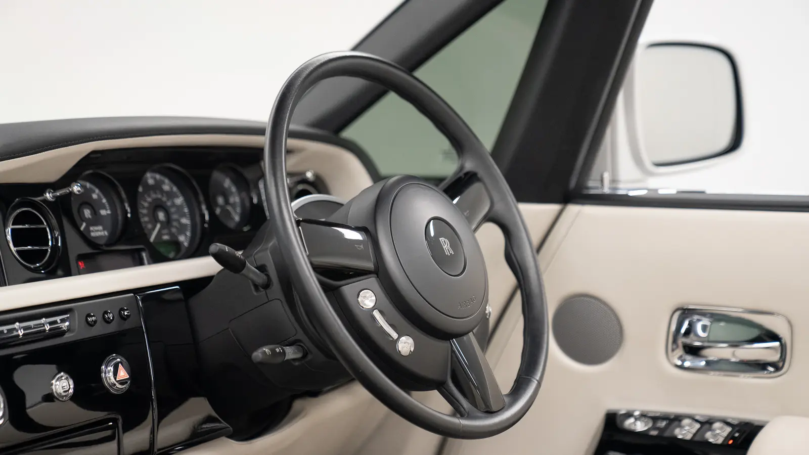2016 Rolls-Royce Phantom Drophead Coupé Series II, 17/20
