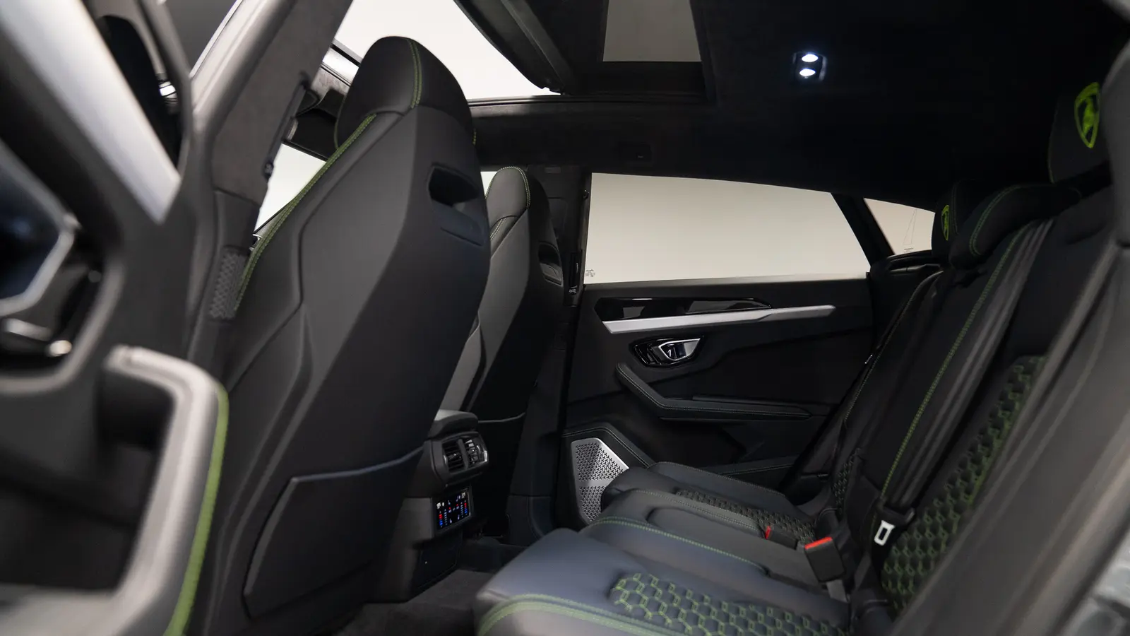 2018 Lamborghini URUS, 19/20