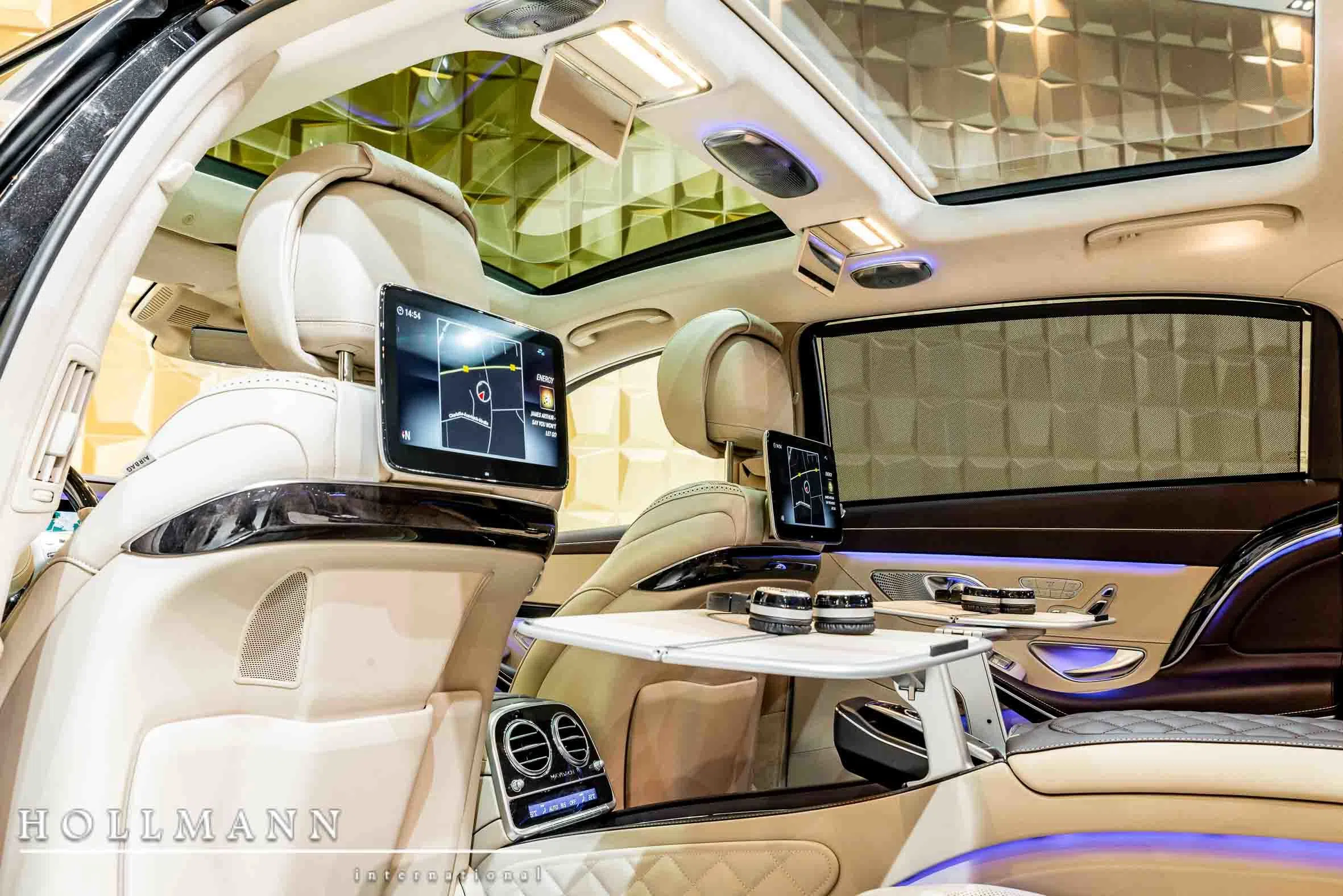 2018 Mercedes-Maybach S 560 4M interior