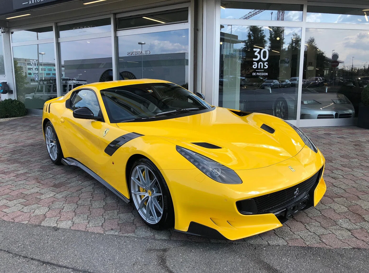 2016 Ferrari F12 TDF