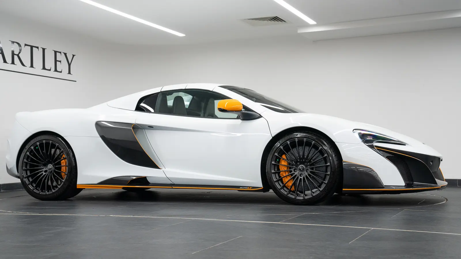 2017 McLaren 675 LT Spider, 12/20