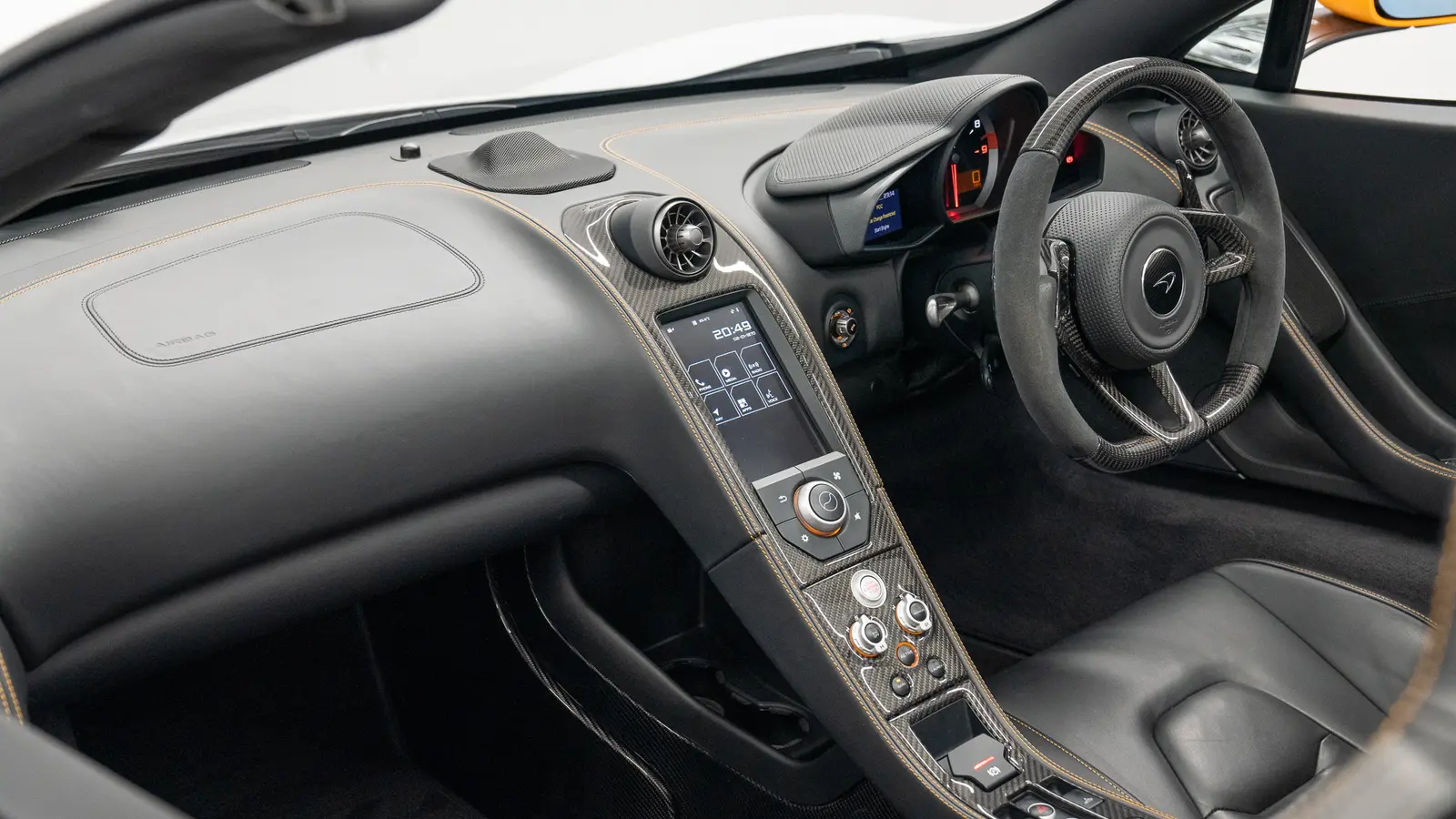 2017 McLaren 675 LT Spider, 19/20