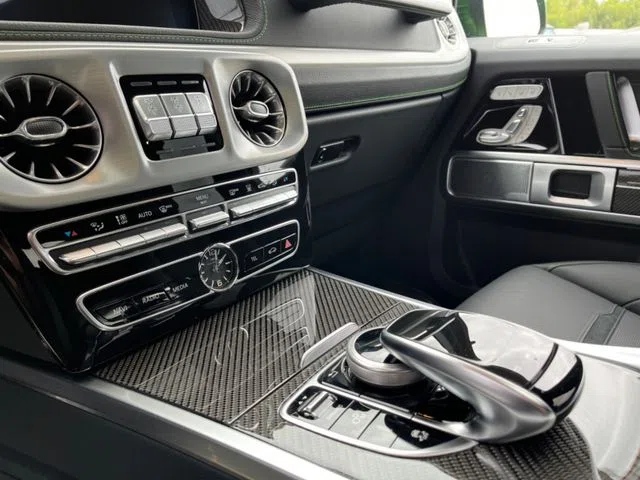 2022 Mercedes-Benz G 63 AMG interior, center console, Black, Full leather