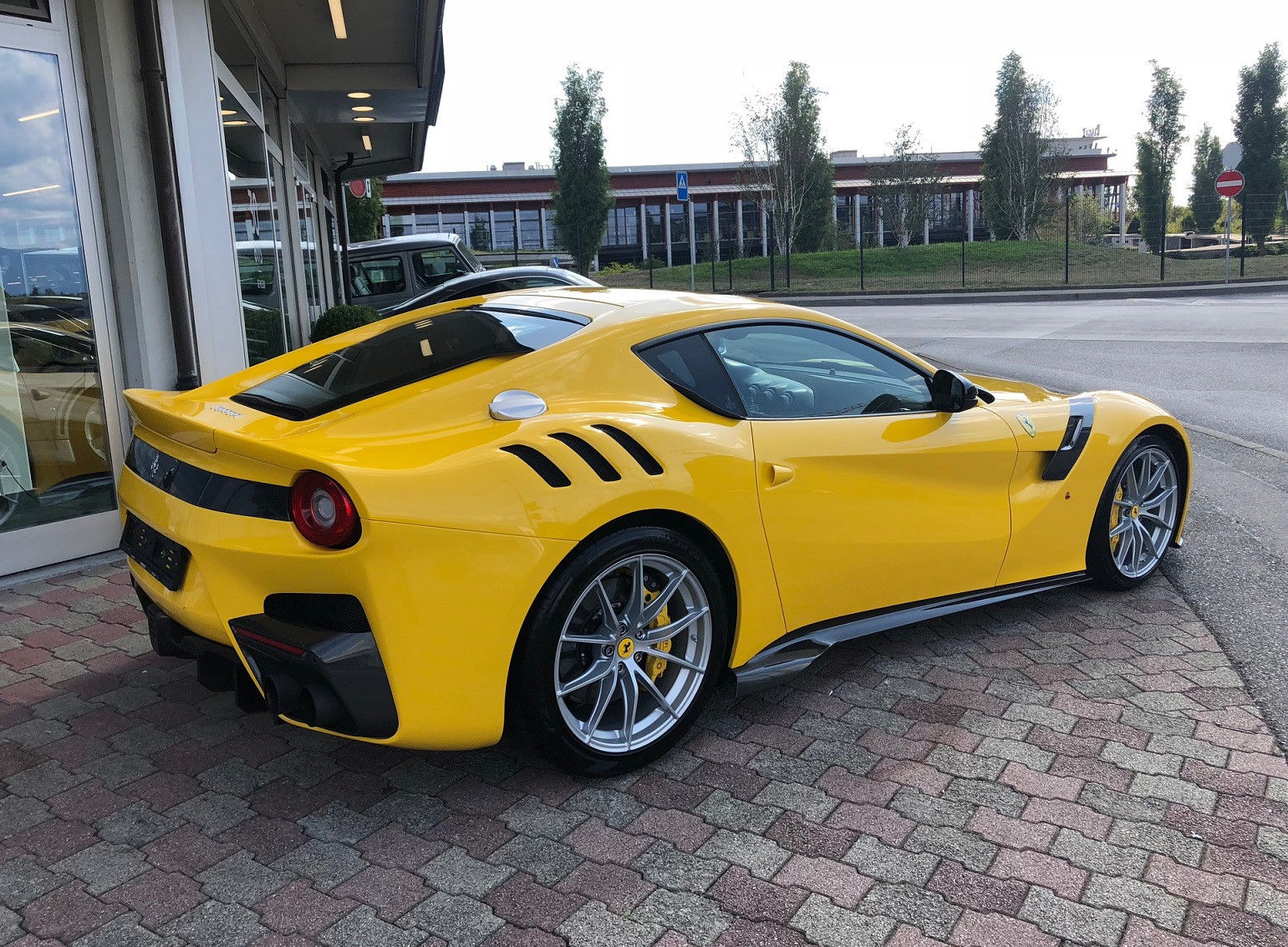 2016 Ferrari F12 TDF, 6/13