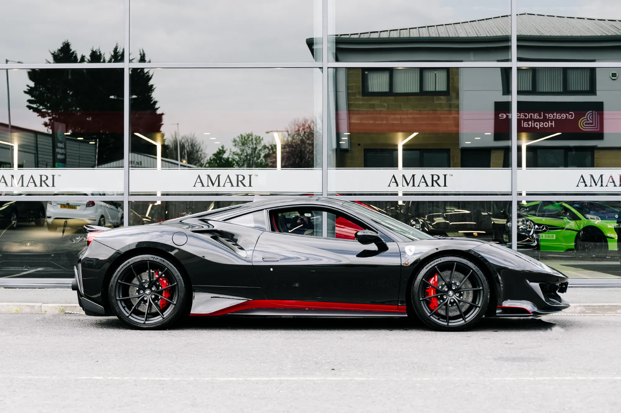 2020 Ferrari 488 Pista, 2/20