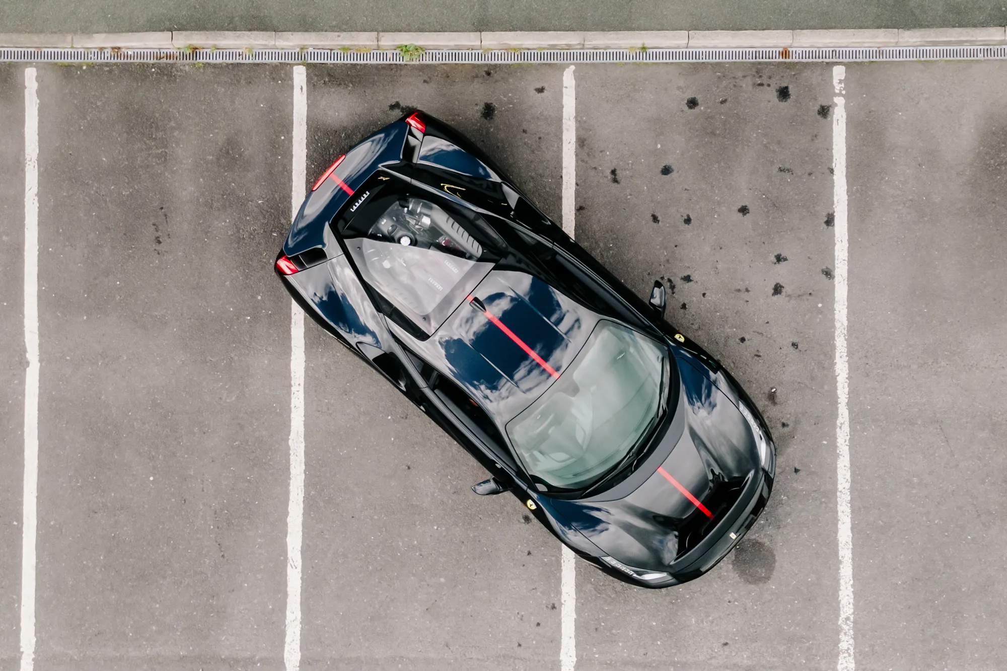 2020 Ferrari 488 Pista, 15/20