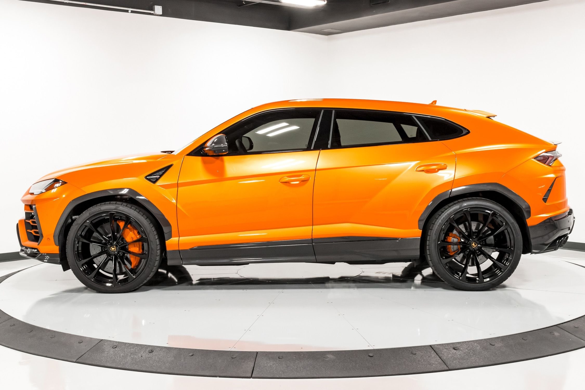 2022 Lamborghini Urus, 6/20