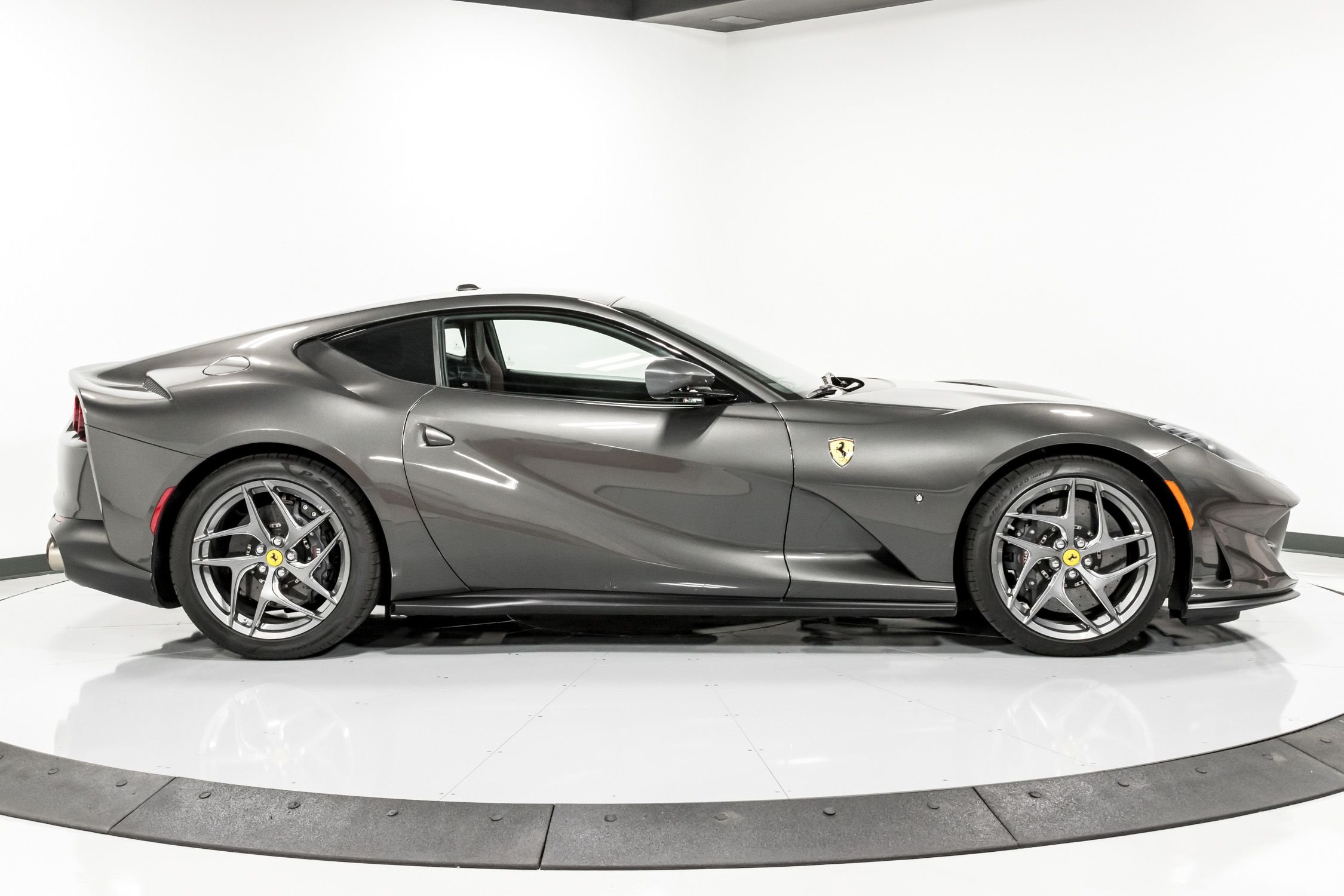 2020 Ferrari 812 Superfast fastback, 3/20