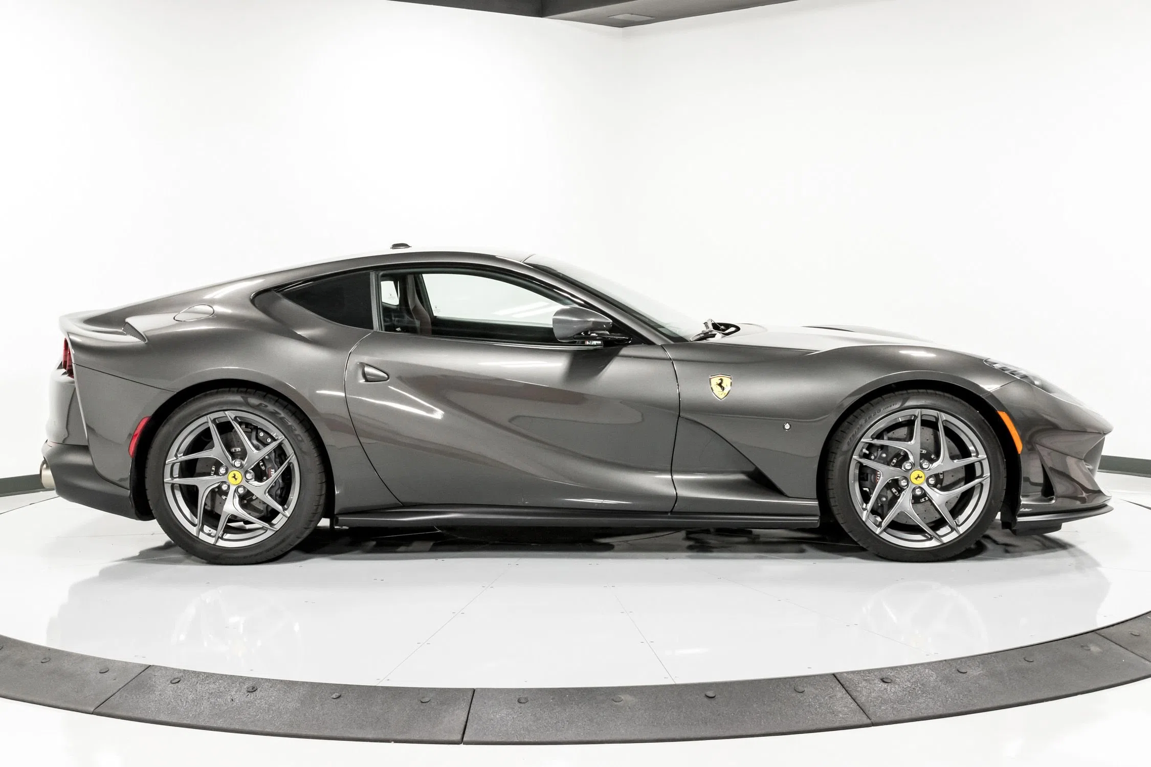 2020 Ferrari 812 Superfast fastback for sale, exterior, Extracampiona