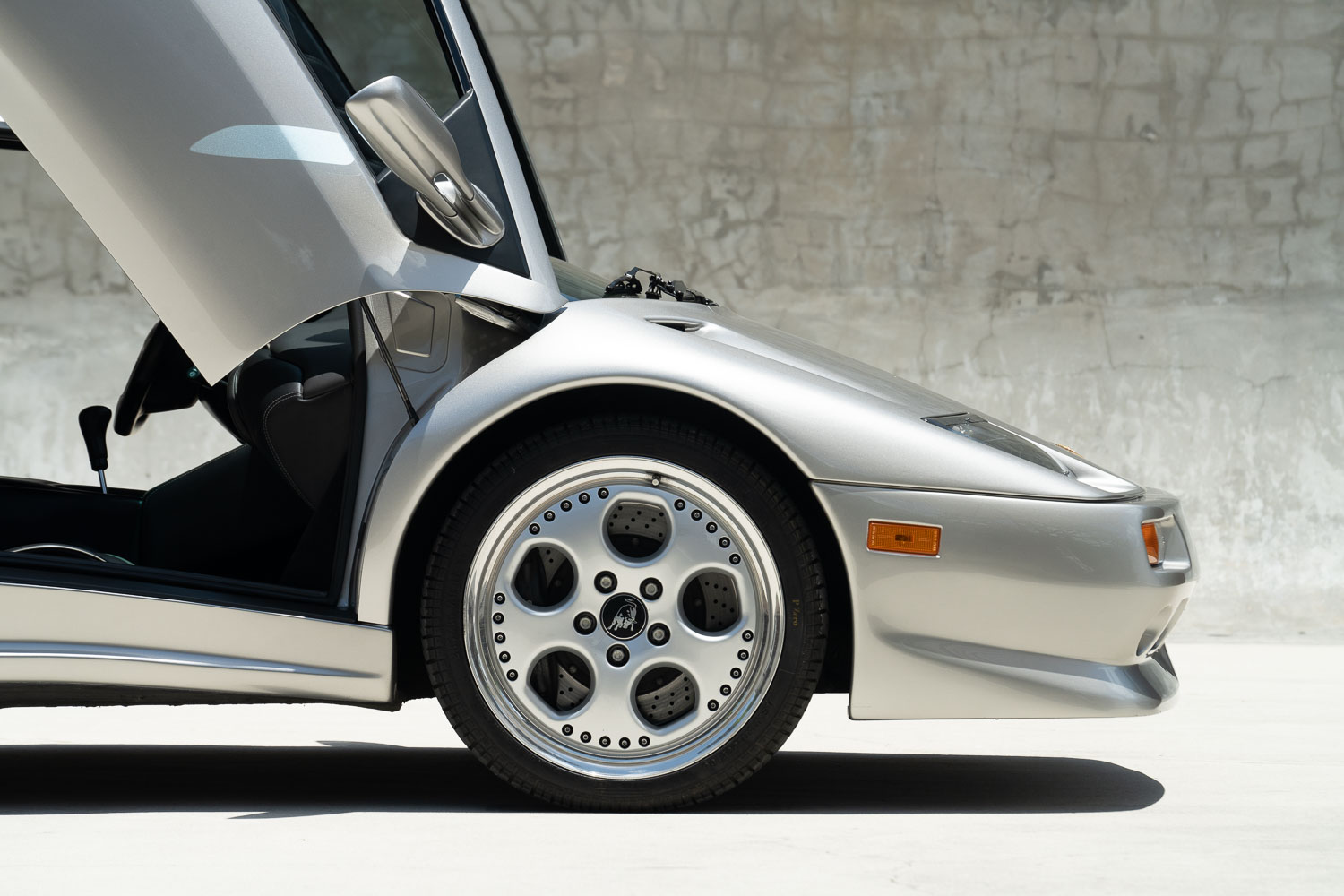 1999 LAMBORGHINI DIABLO ROADSTER MILLENNIUM EDITION, 8/20