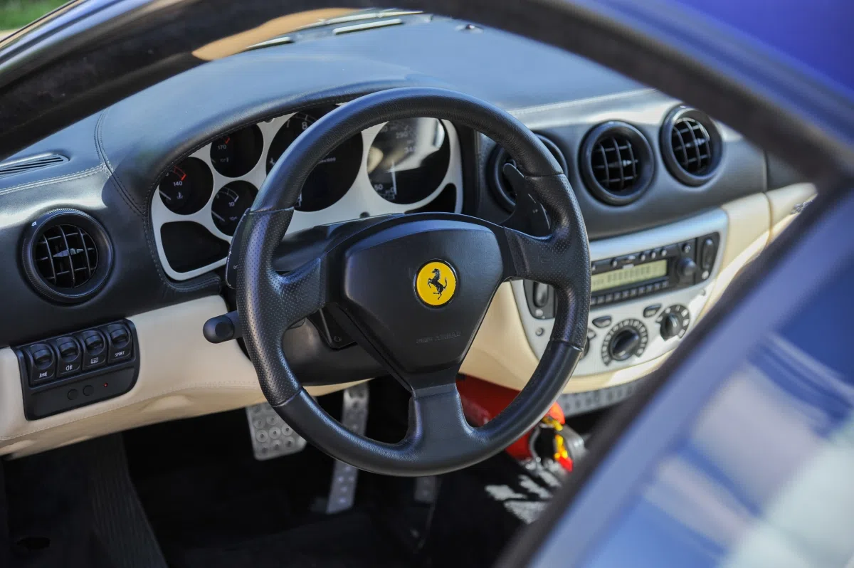 2000 Ferrari 360 Modena F1 interior, With cream