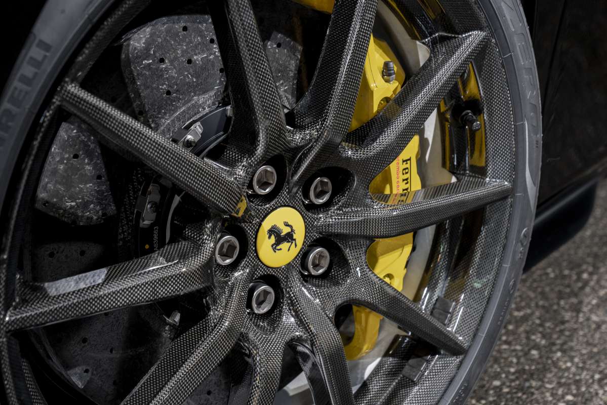 2022 FERRARI F8 SPIDER, 3/19