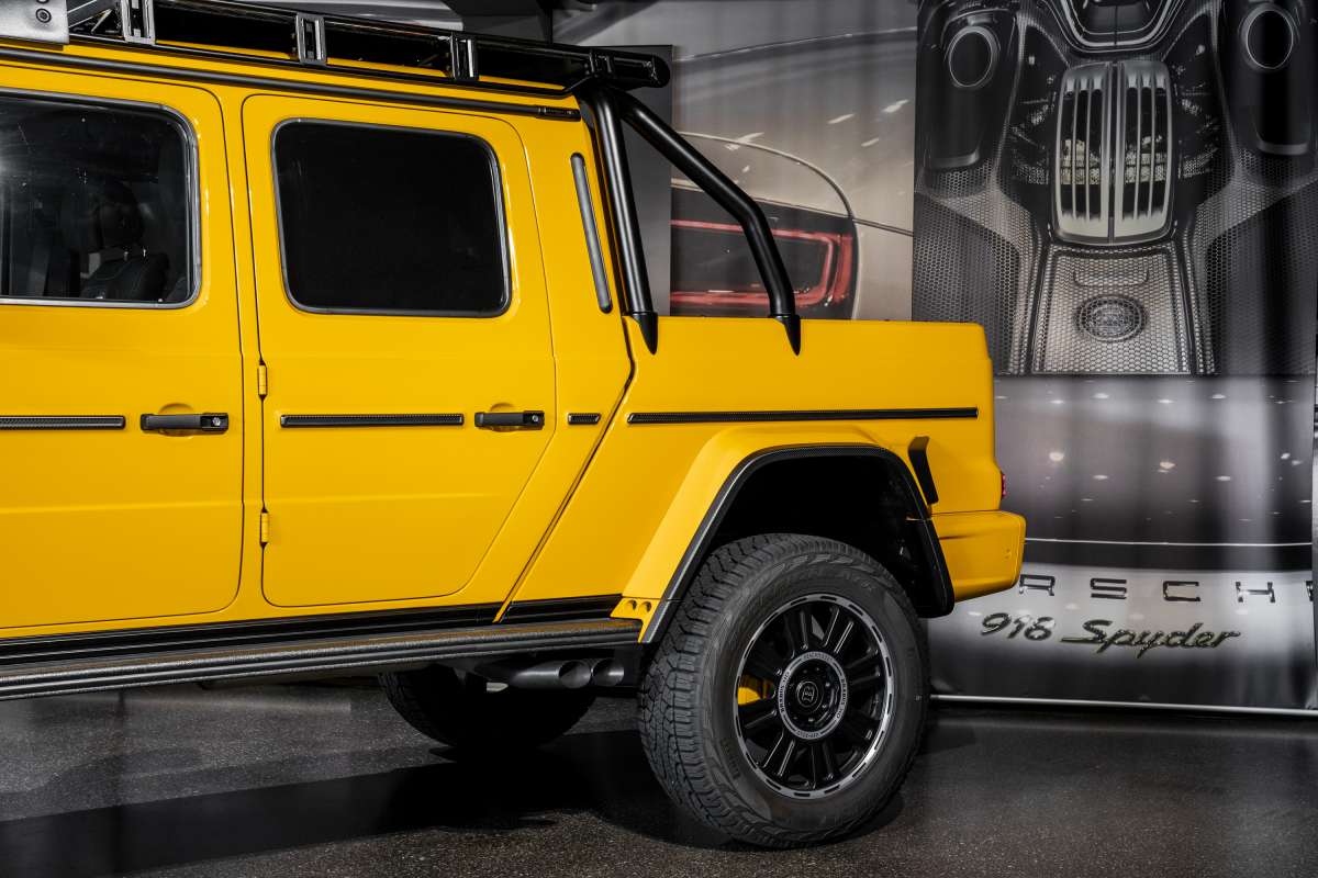 2018 BRABUS XLP 700 Adventure, 3/22
