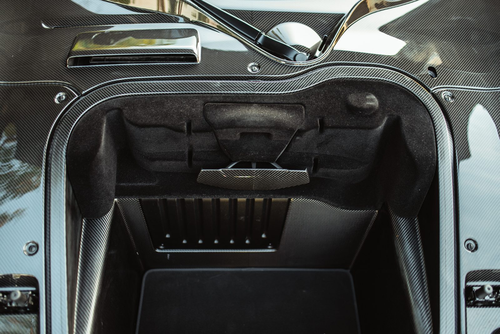 2015 Porsche 918 Spyder Weissach, 8/18