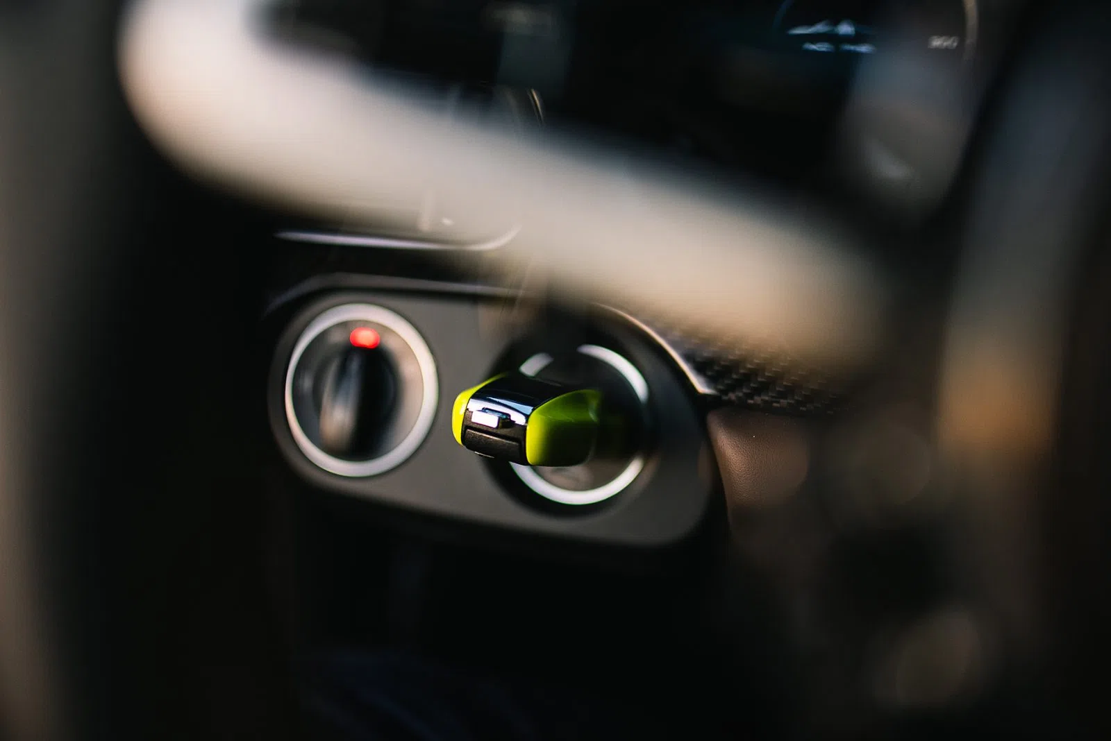 2015 Porsche 918 Spyder Weissach interior