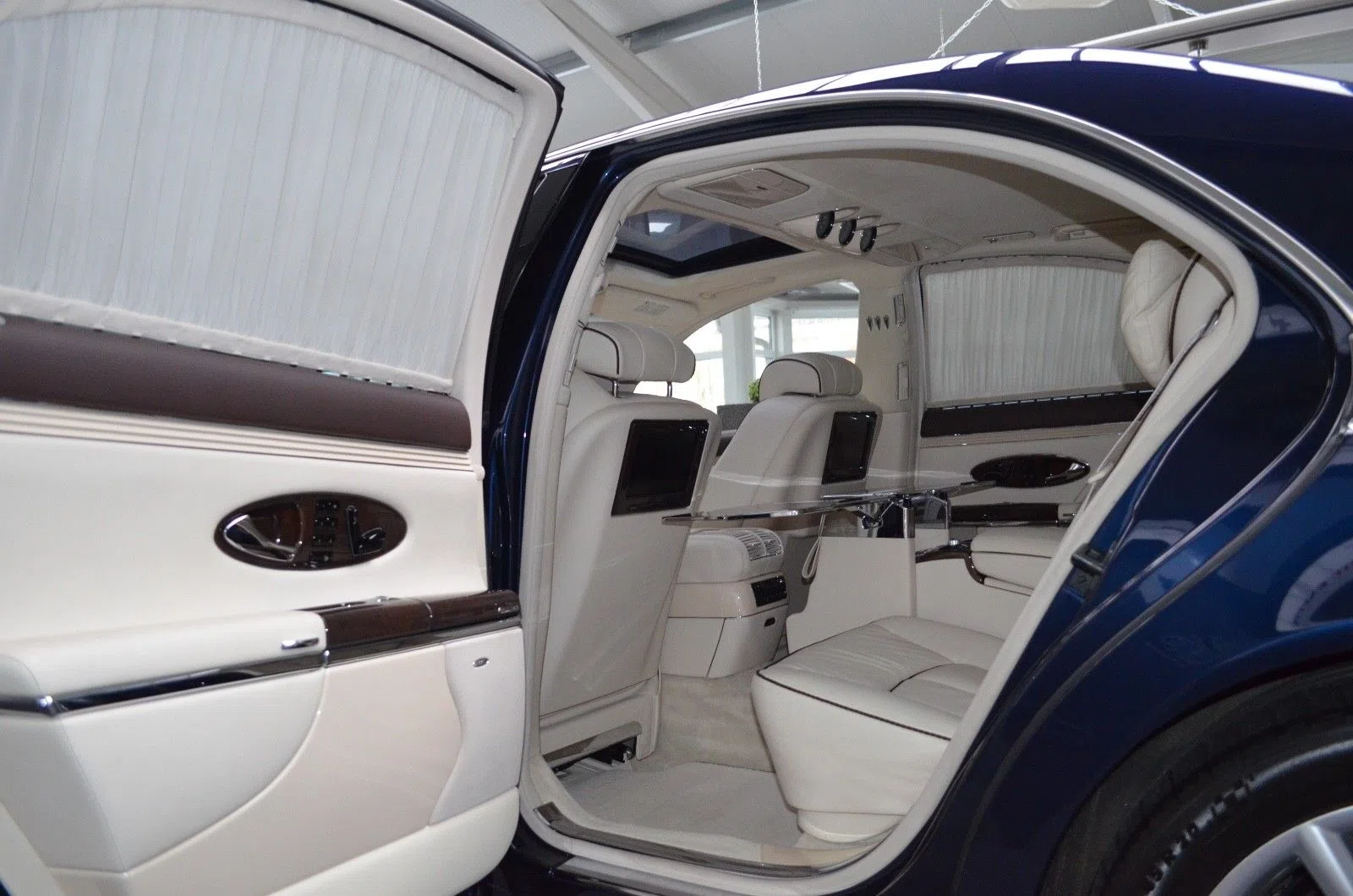 2010 Maybach 57 S for sale, photo 3 of 20