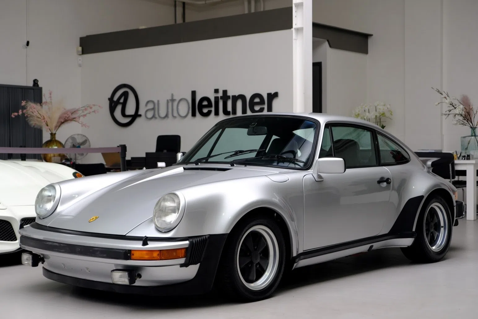 1975 Porsche 911