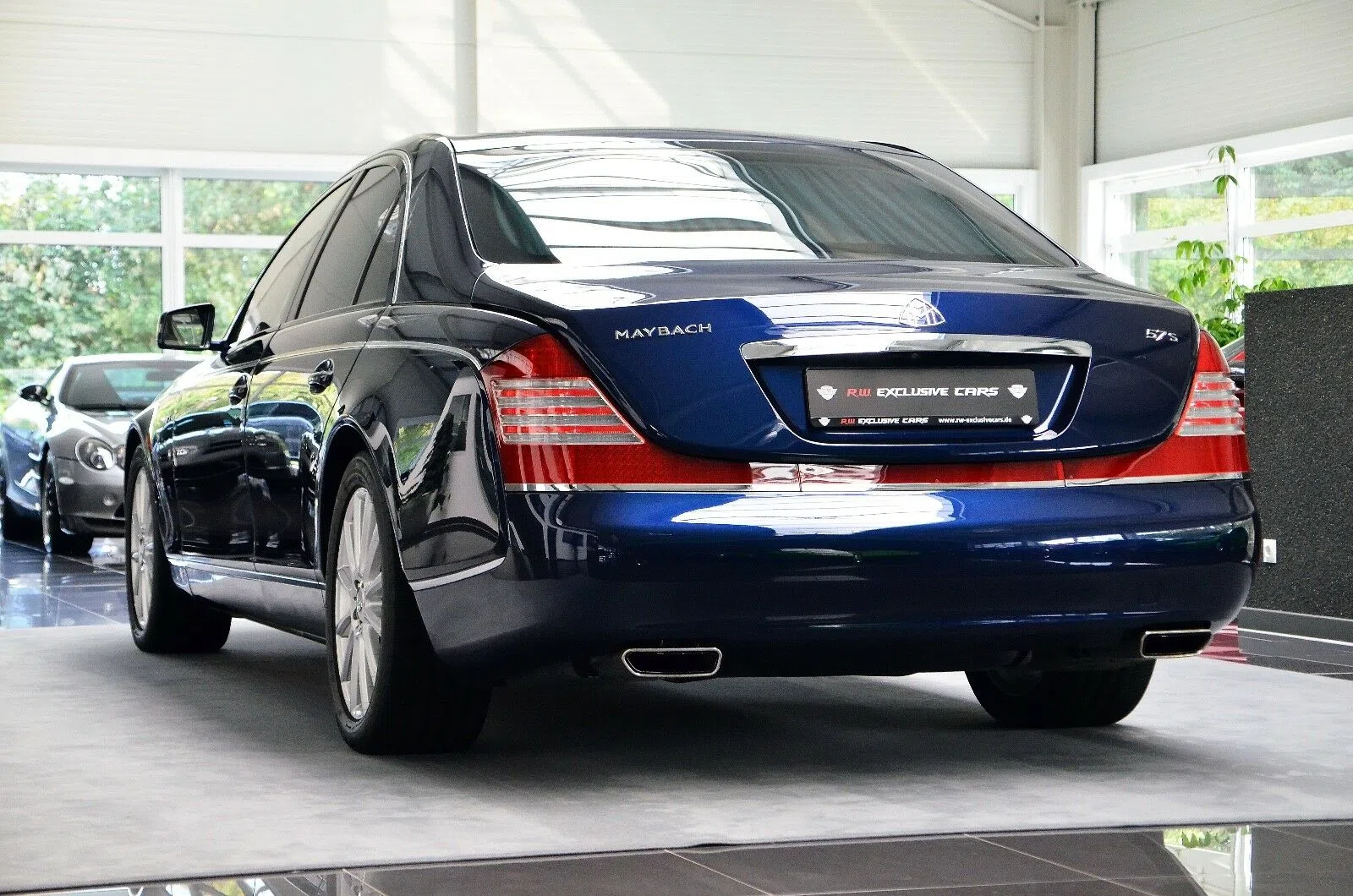 2010 Maybach 57 S for sale, exterior, Blau Metallic