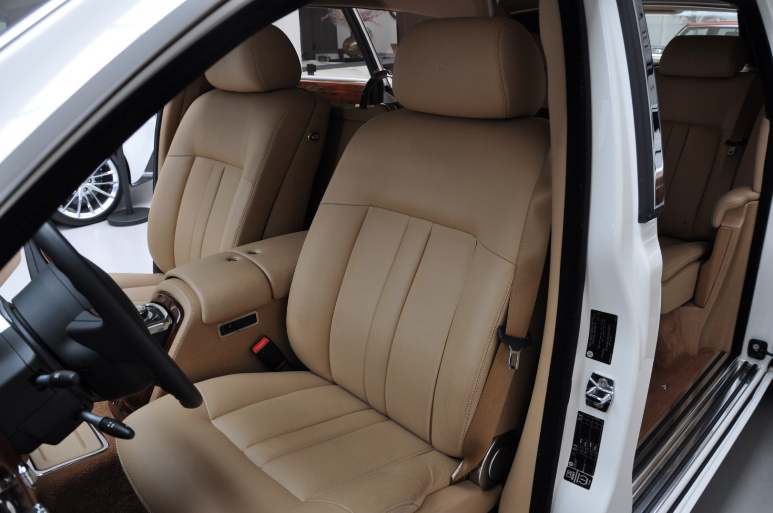 2013 Rolls-Royce Phantom Extended Wheelbase Series II, 4/19
