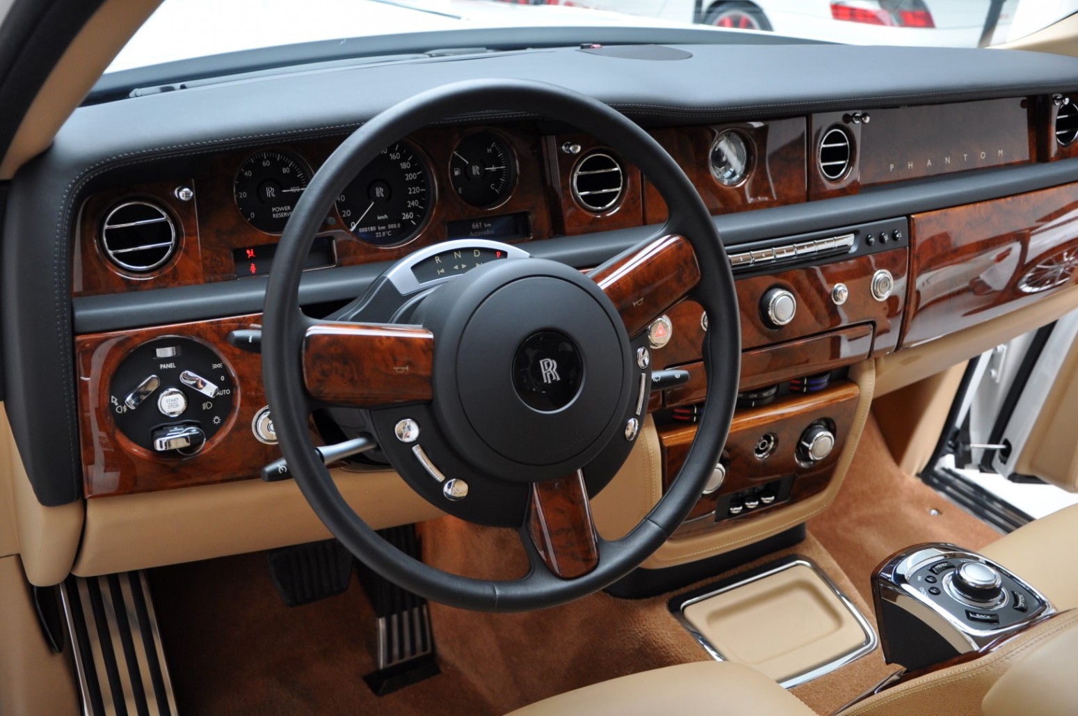 2013 Rolls-Royce Phantom Extended Wheelbase Series II, 11/19