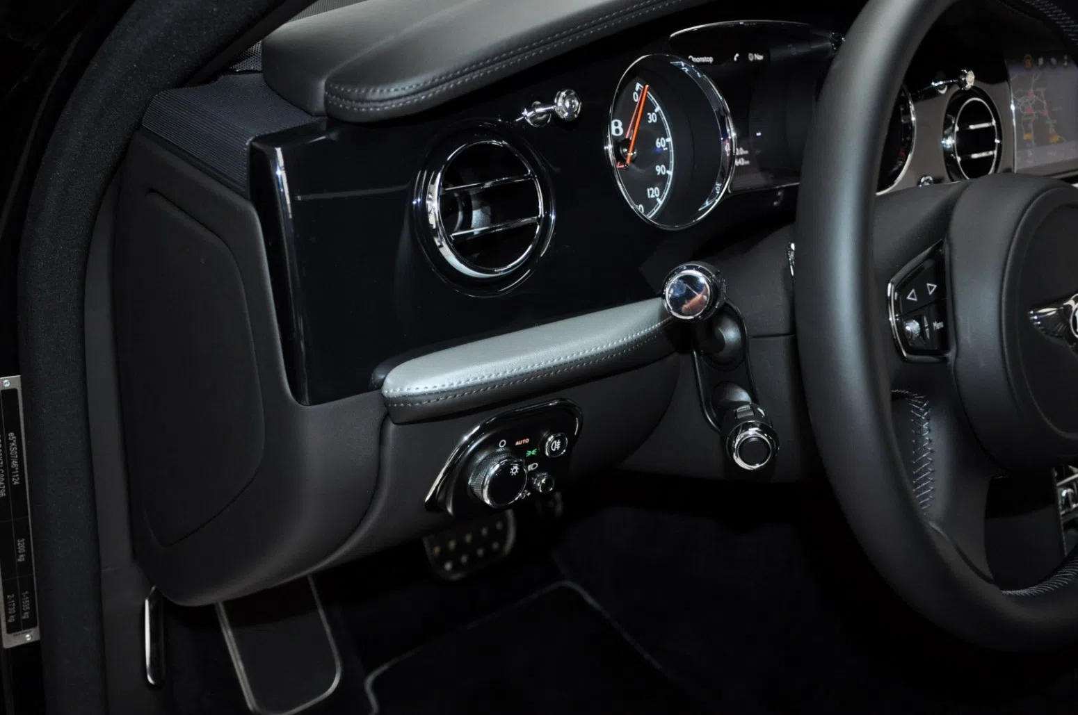 2020 Bentley Mulsanne Speed Mulliner interior, Black Leather
