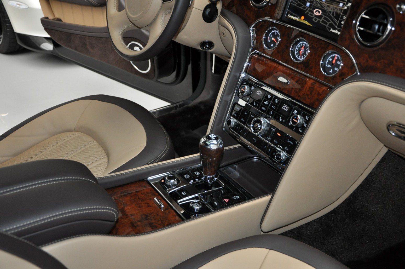 2018 Bentley Mulsanne Speed Mulliner, 8/20