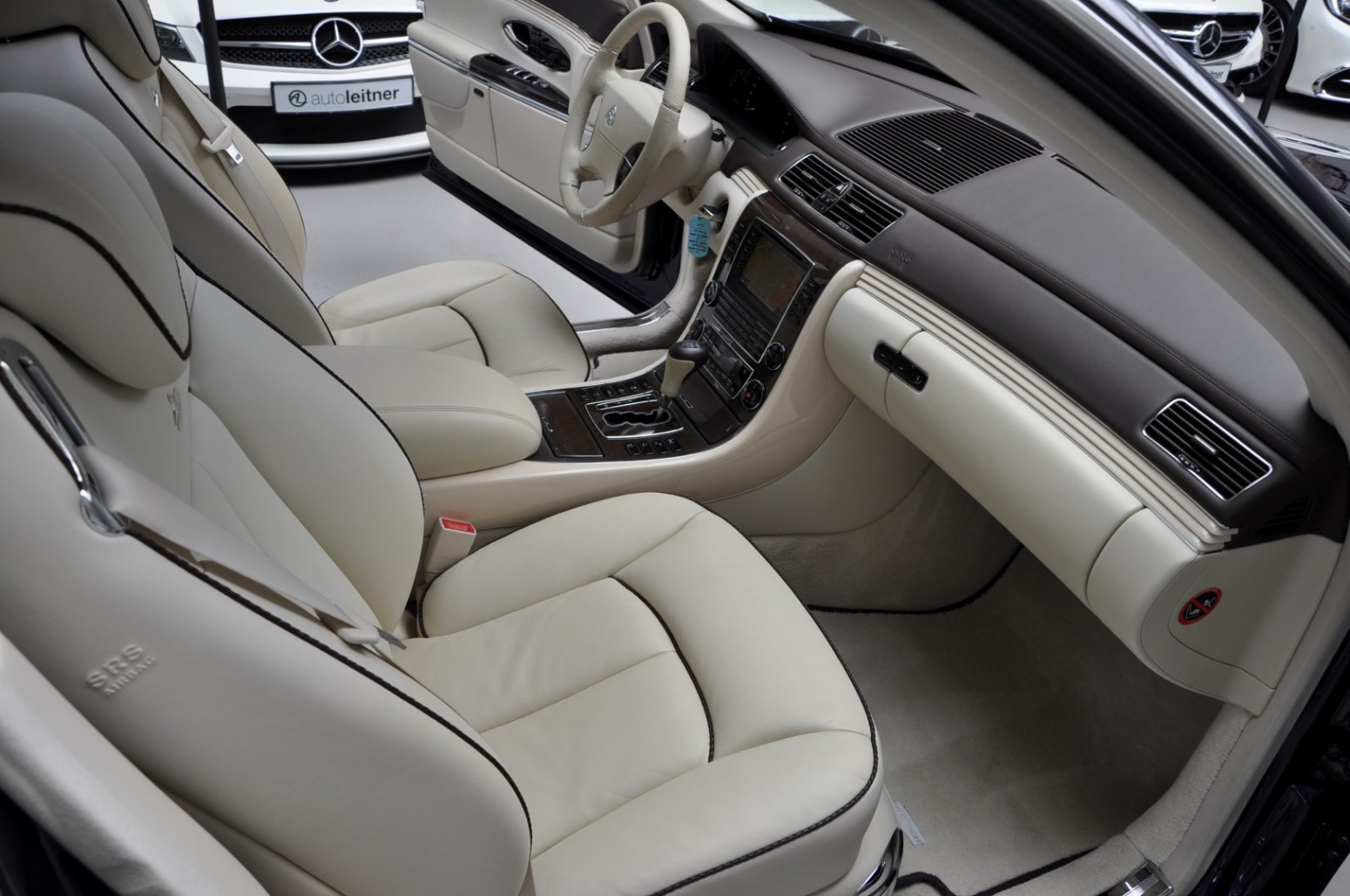 2010 Maybach 57S, 6/20