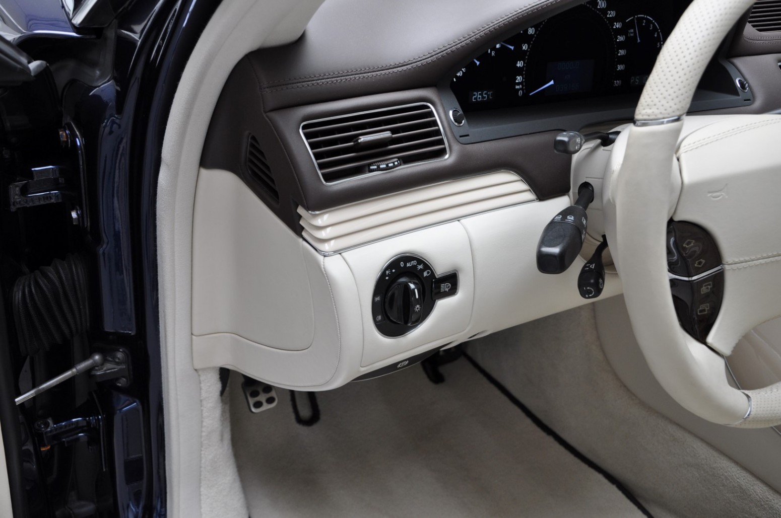 2010 Maybach 57S, 14/20