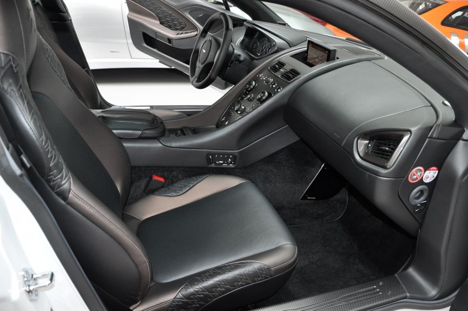 2020 Aston Martin Vanquish Zagato Shooting Brake, 2/24