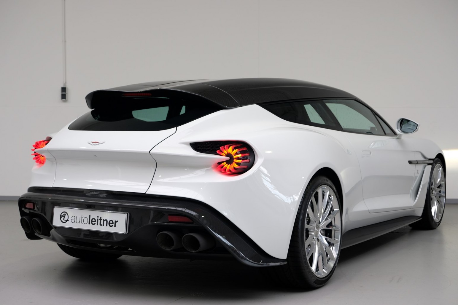 2020 Aston Martin Vanquish Zagato Shooting Brake, 10/24