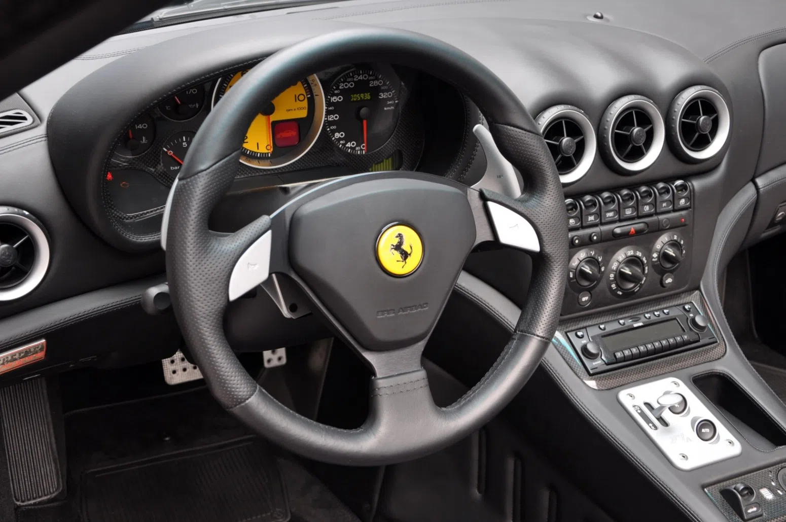 2006 Ferrari 575M Superamerica interior